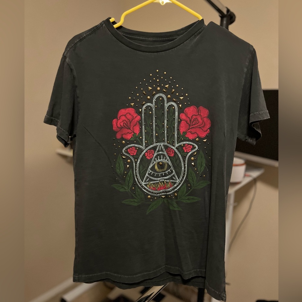 Lucky brand tshirt